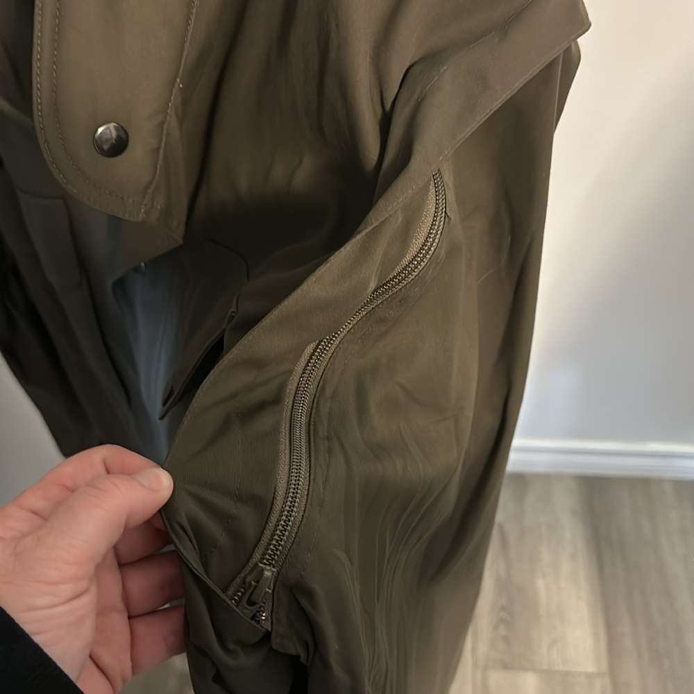 Men's Olive Jacket - Picture 4 of 9
